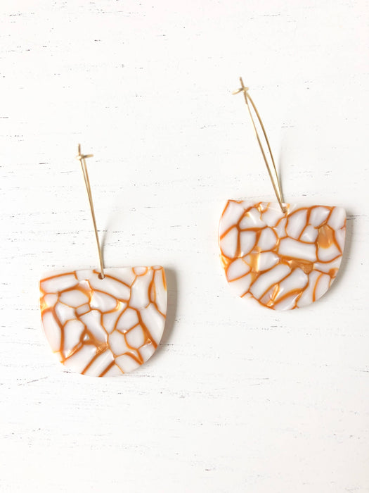 Modern Gold/Cream Tort Earrings