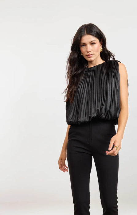Amour Pleated Bubble Hem Top