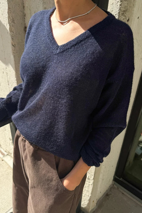 Matthew V-Neck Sweater | Navy
