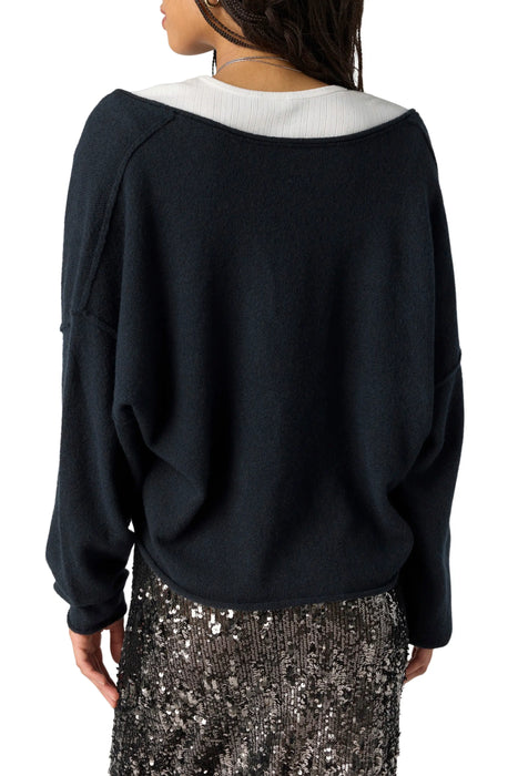 See Me V-Neck Knit Pullover